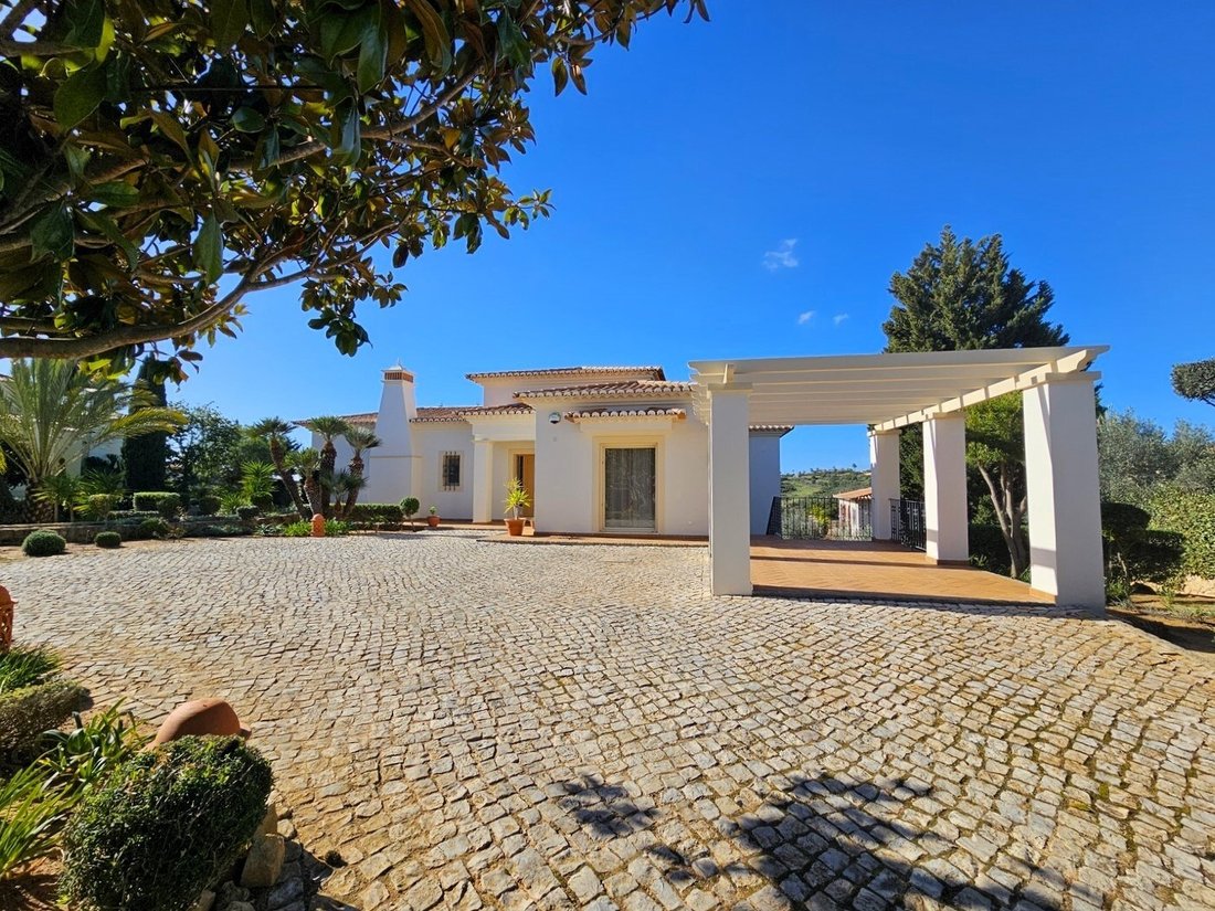 Villa in Carvoeiro, Algarve, Portugal 4 - 16583333