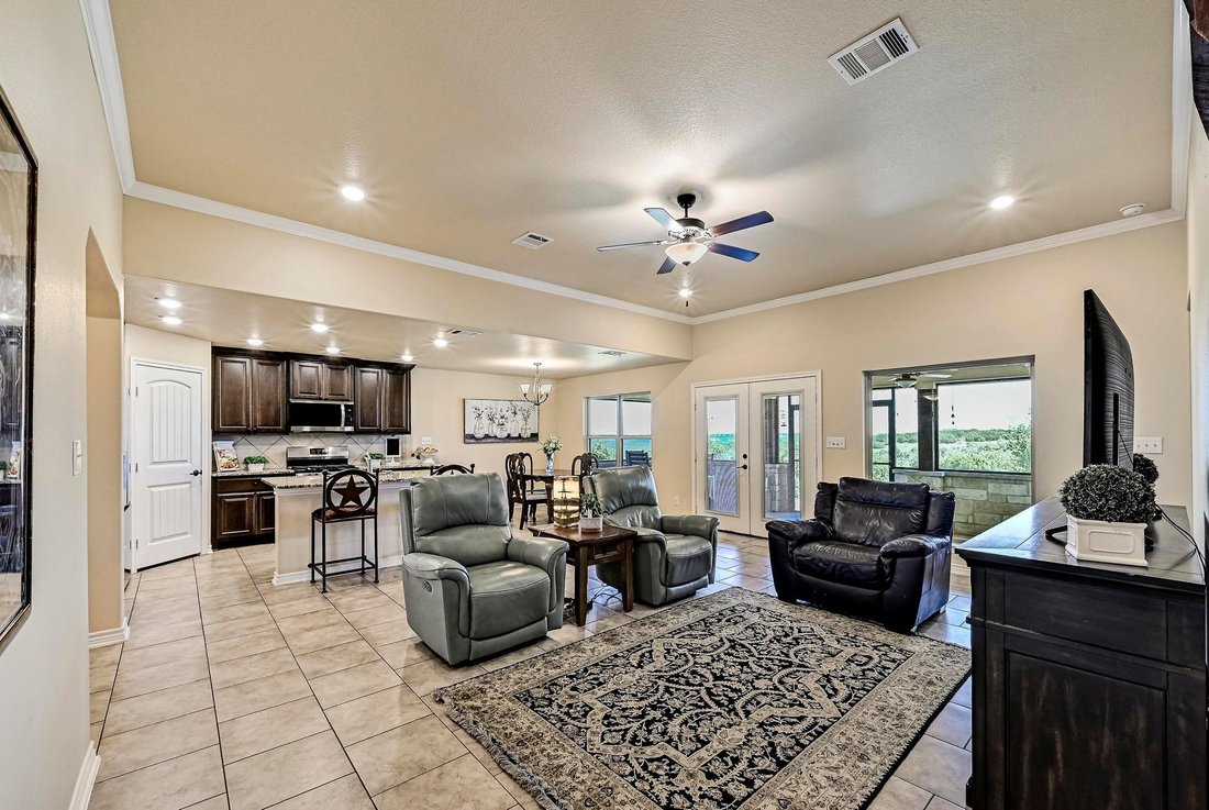 House in Burnet, Texas, United States 5 - 16589908
