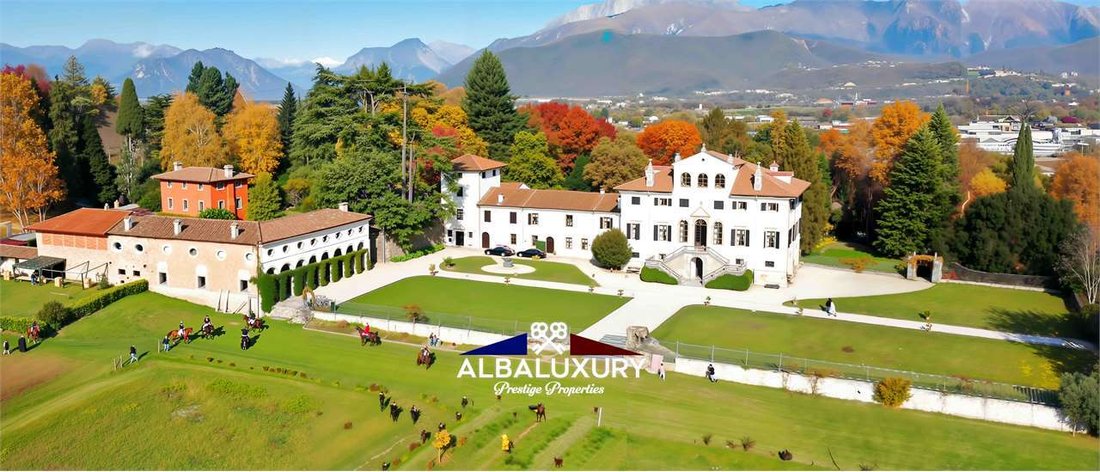 Villa in Center, Udine, Friuli – Venezia Giulia 5 - 16475793