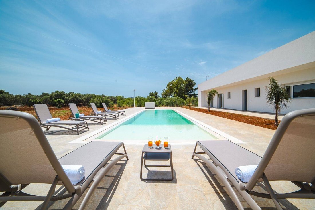 Villa in Carovigno, Apulia, Italy 5 - 16581951