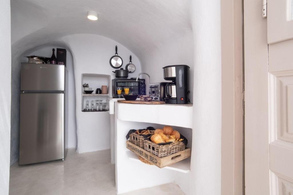 Villa in Thira, Aegean, Greece 5 - 16606810