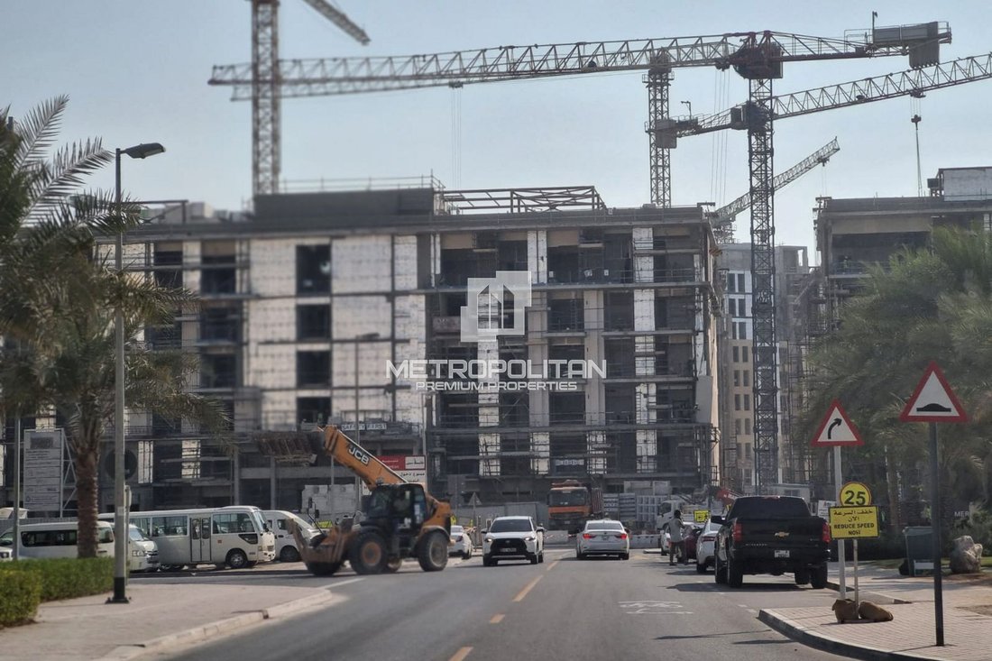 Apartment in Umm Suqeim, Dubai, United Arab Emirates 1 - 15013816