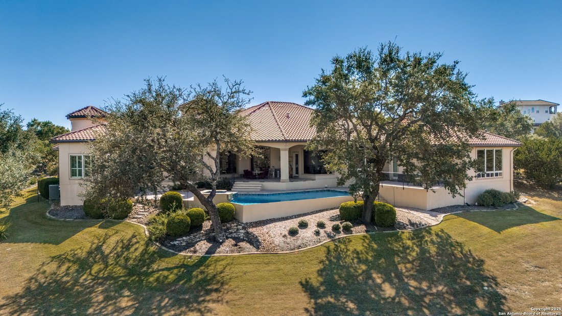 House in Scenic Oaks, Texas, United States 1 - 16606857