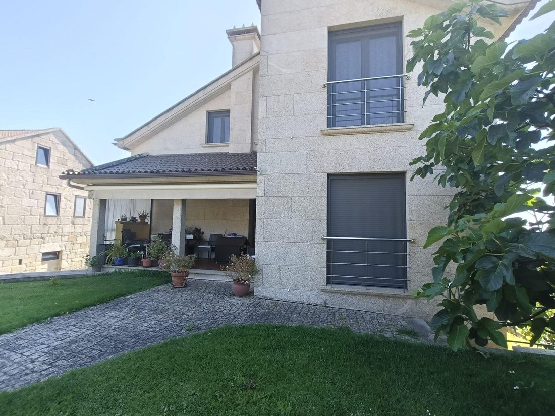 Villa in Peitieiros, Gondomar, Spain 2 - 16606643