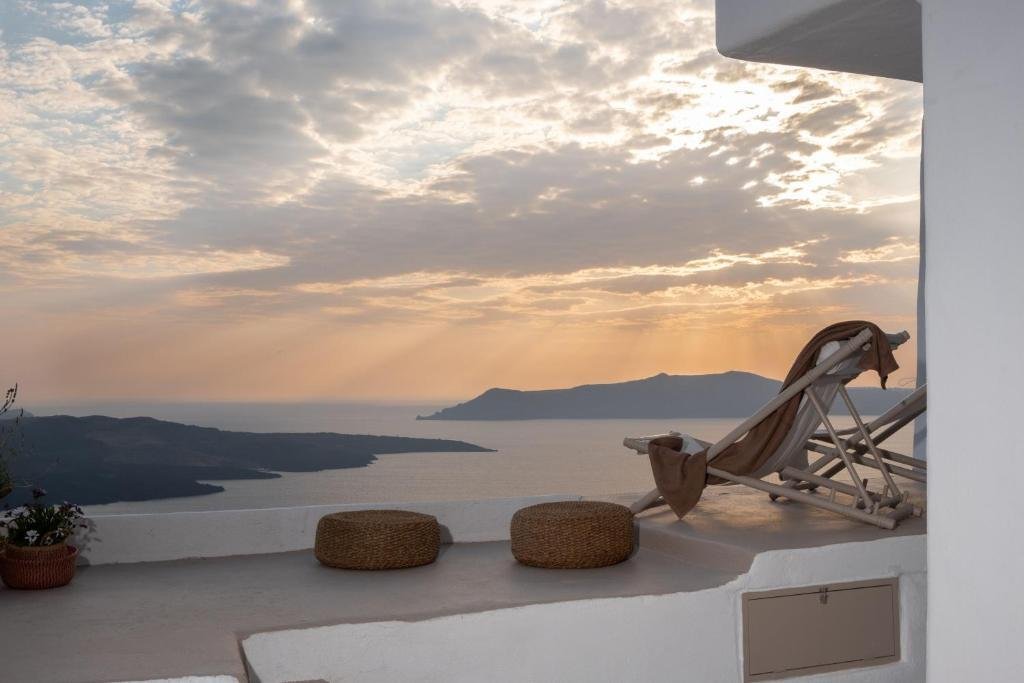 Villa in Thira, Aegean, Greece 1 - 16606810