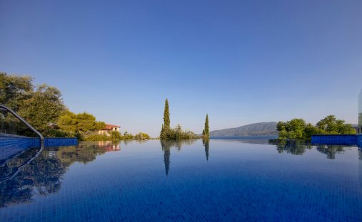 Villa en Xylokeriza Community, Peloponnese, Western Greece and the Ionian, Grèce 1