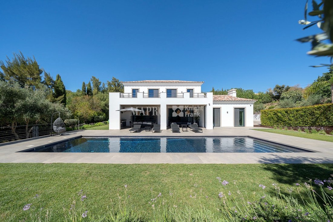 Villa in Loule (Sao Clemente), Algarve, Portugal 1 - 16607228