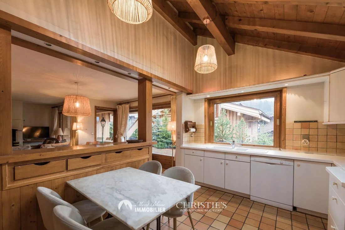 Chalet in Megève, Auvergne-Rhône-Alpes, France 2 - 16408432