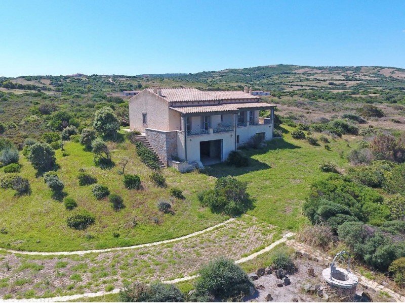 Estate in Aglientu, Sardinia, Italy 1 - 16607813