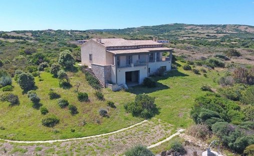 Tenuta a Aglientu, Sardegna, Italia 1