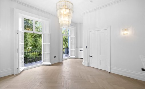 House in Holland Park, Kensington And Chelsea, England 1