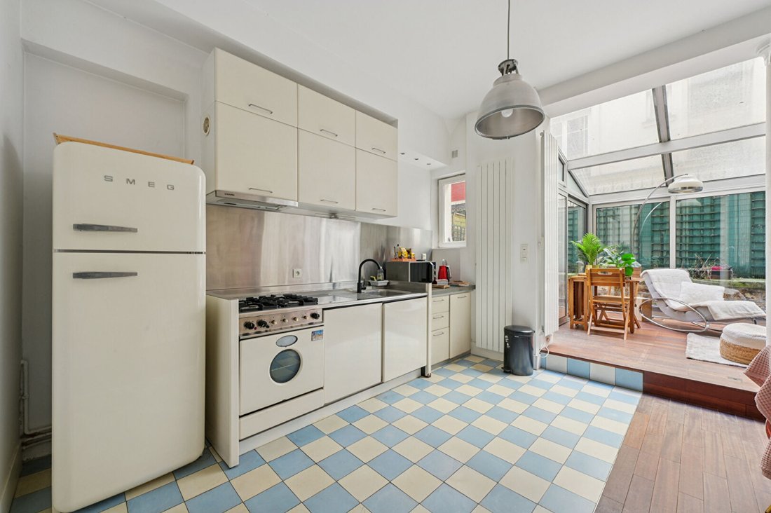 Apartment in Clignancourt-Jules Joffrin, Paris 18e Arrondissement, Paris 4 - 16608255