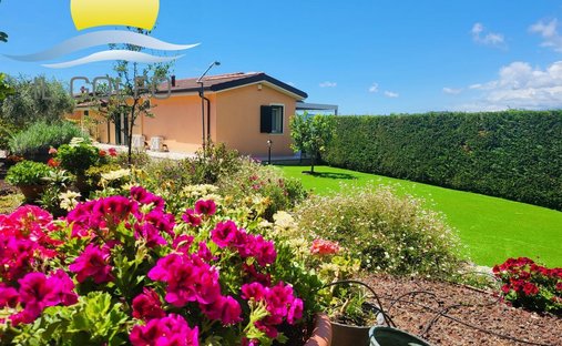 Appartamento a Cervo, Liguria, Italia 1