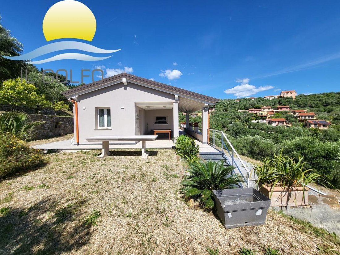 Villa in Diano Marina, Liguria, Italy 2 - 16608028