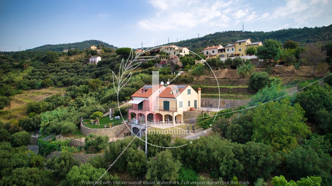 Villa in Savona, Liguria, Italy 3 - 16607974