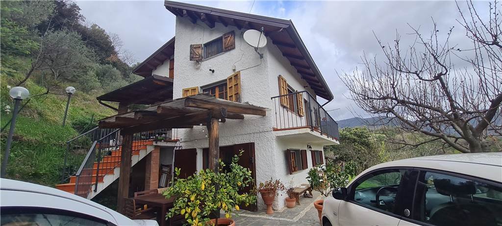 Villa in Center, Sarzana, Liguria 2 - 16607888