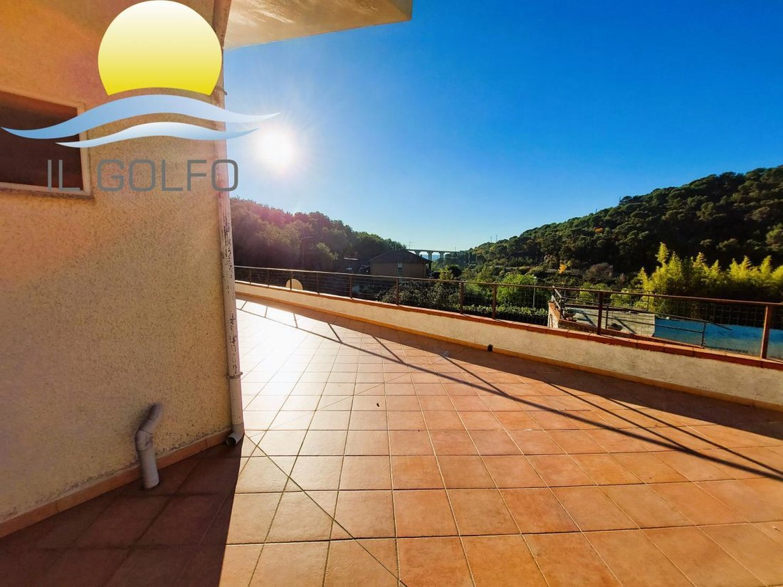 Villa in San Bartolomeo al Mare, Liguria, Italy 5 - 16608140
