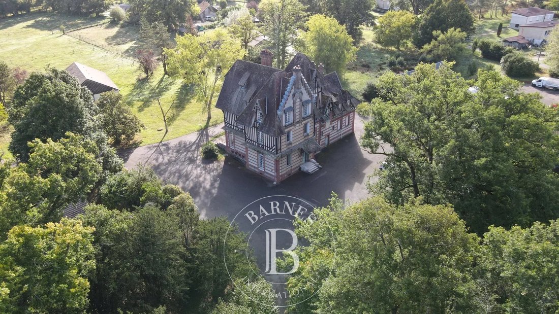 Estate in Nancay, Centre-Val de Loire, France 3 - 16607677