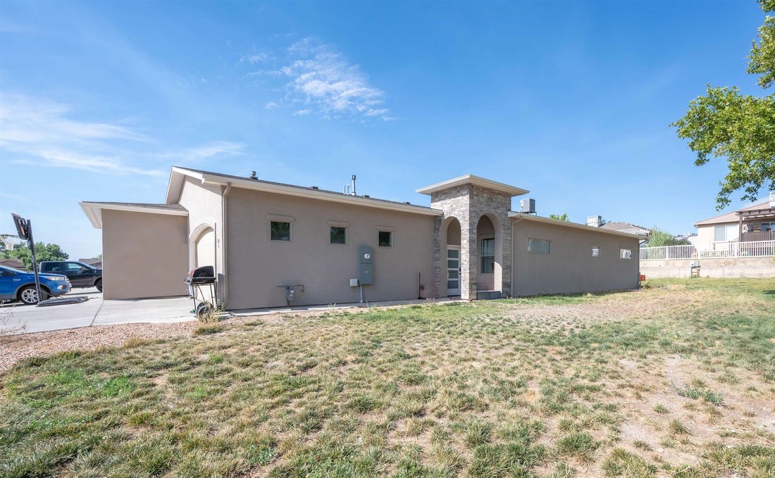 Grand Junction, Colorado, United States 3 - 16607402