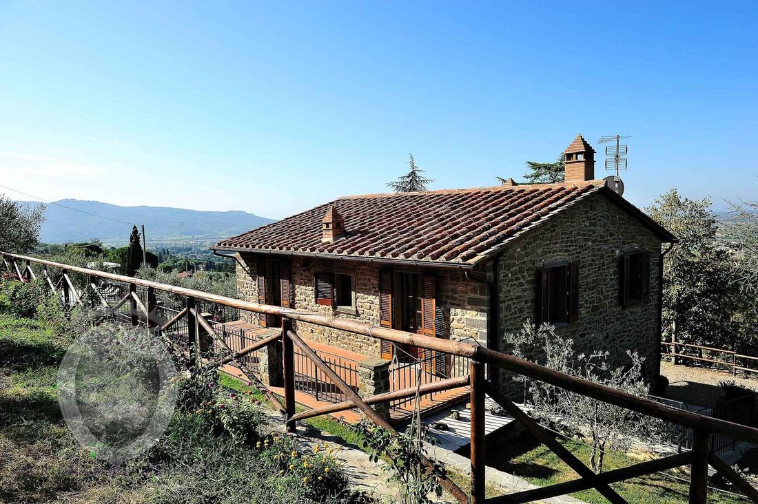 Country House in Center, Cortona, Tuscany 2 - 16608525