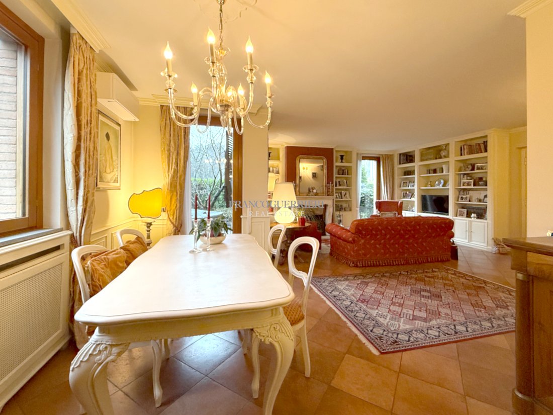 Villa à Besana in Brianza, Lombardie, Italie 3 - 16608465