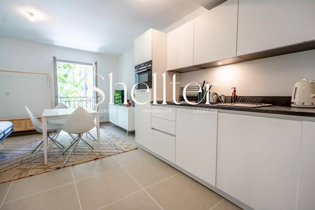 Wohnung in Saint-Tropez, Provence-Alpes-Côte d'Azur, Frankreich 4 - 16607619