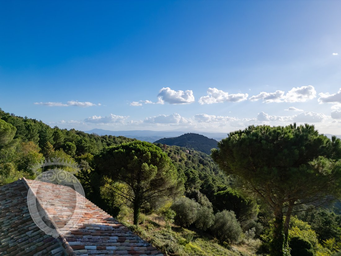 Country House in Center, Cortona, Tuscany 1 - 16608094