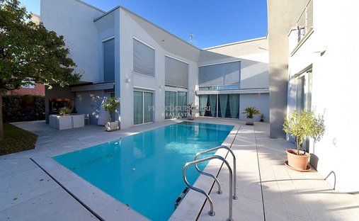 Villa à Bernareggio, Lombardie, Italie 1