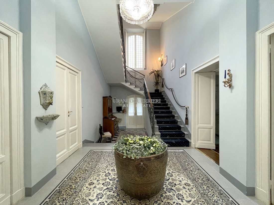 Villa à Merate, Lombardie, Italie 4 - 16608231