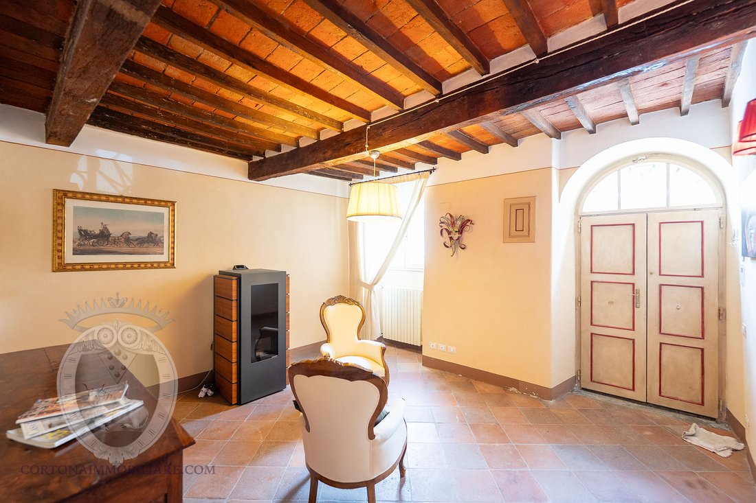Estate in Castiglion Fiorentino, Tuscany, Italy 3 - 16608554