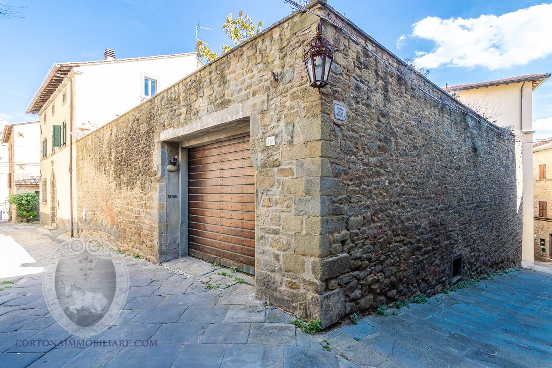 Villa in Center, Cortona, Tuscany 1 - 16608397