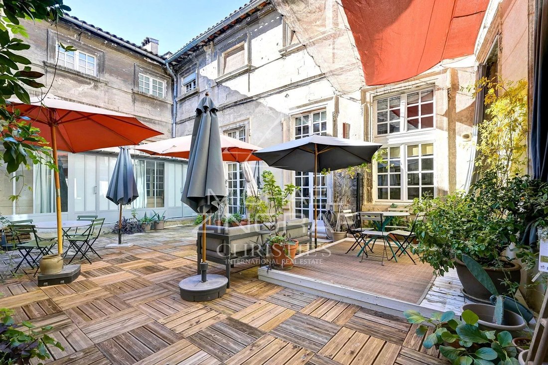 Apartment in Carmes-Infirmieres-Thiers, Avignon, France 1 - 16608228