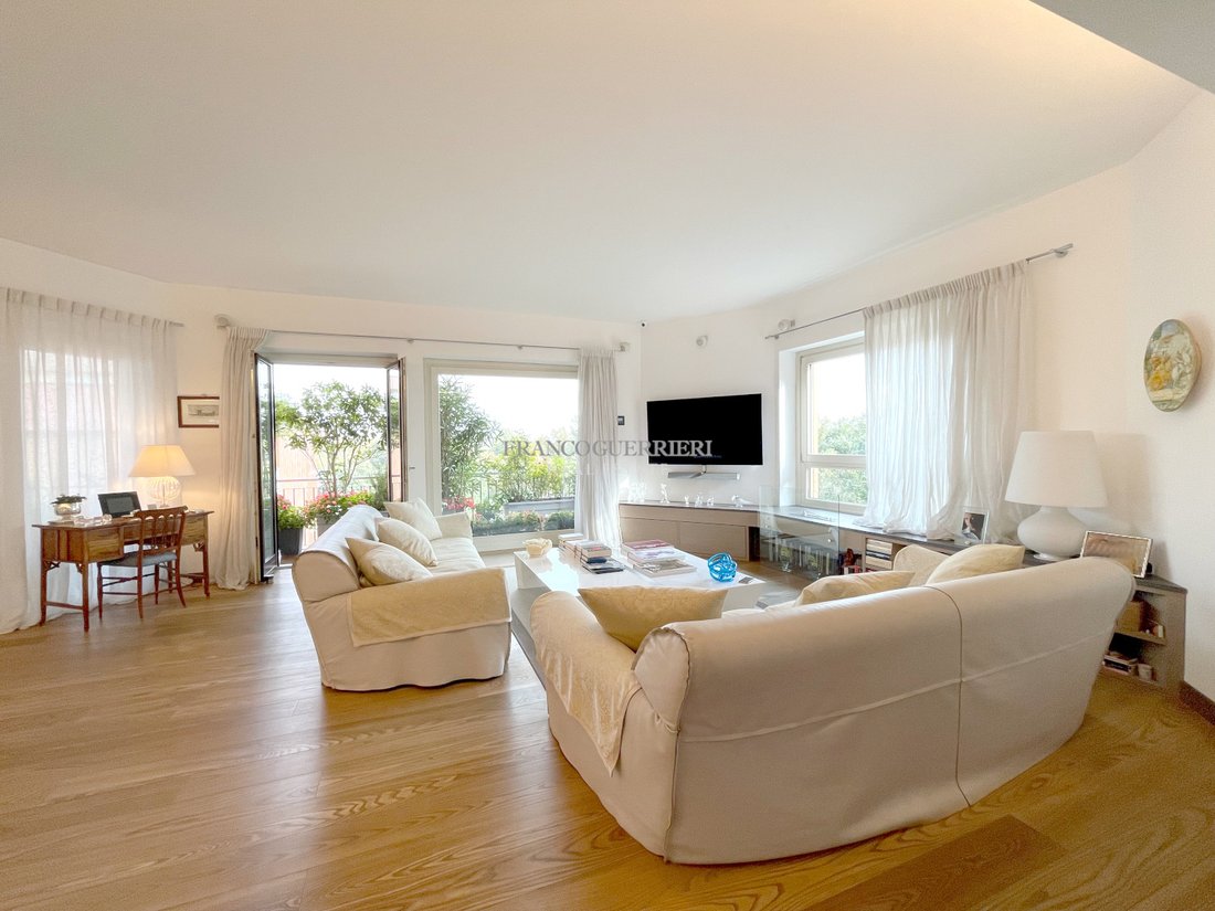 Apartment in Historic Center, Monza, Lombardy 4 - 16607728