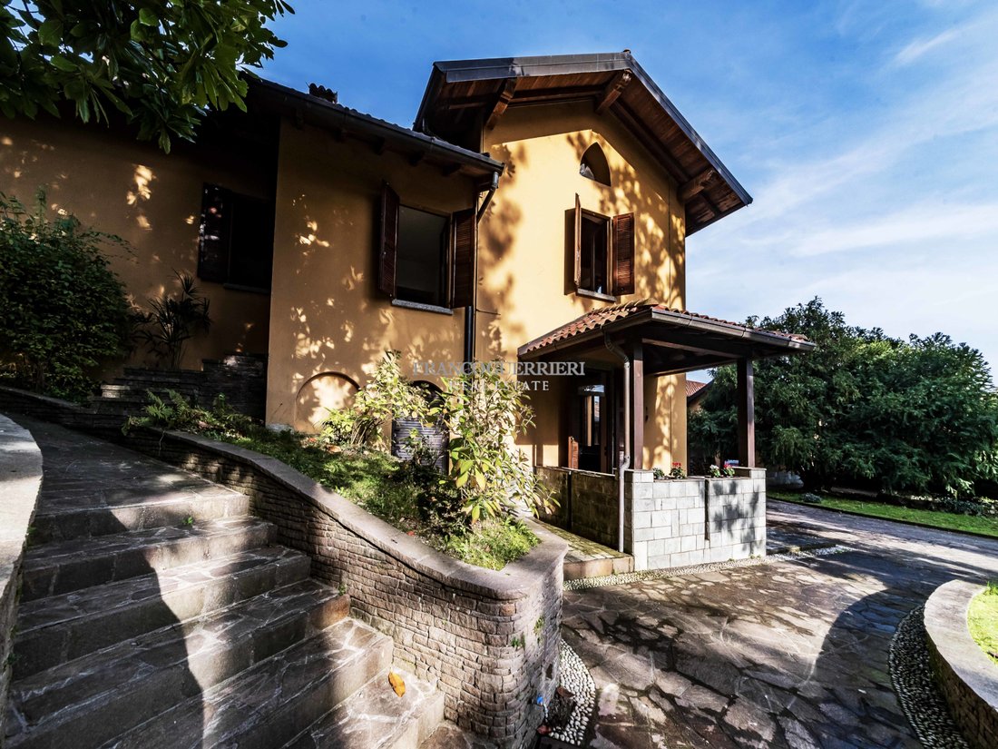 Villa a Centro Storico, Como, Lombardia 2 - 16608532