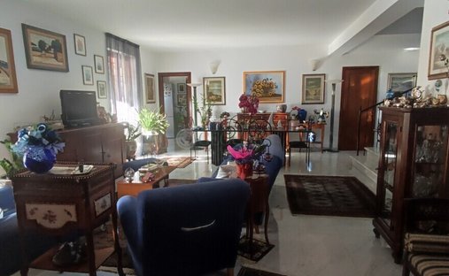 Villa in Center, Sarzana, Liguria 1
