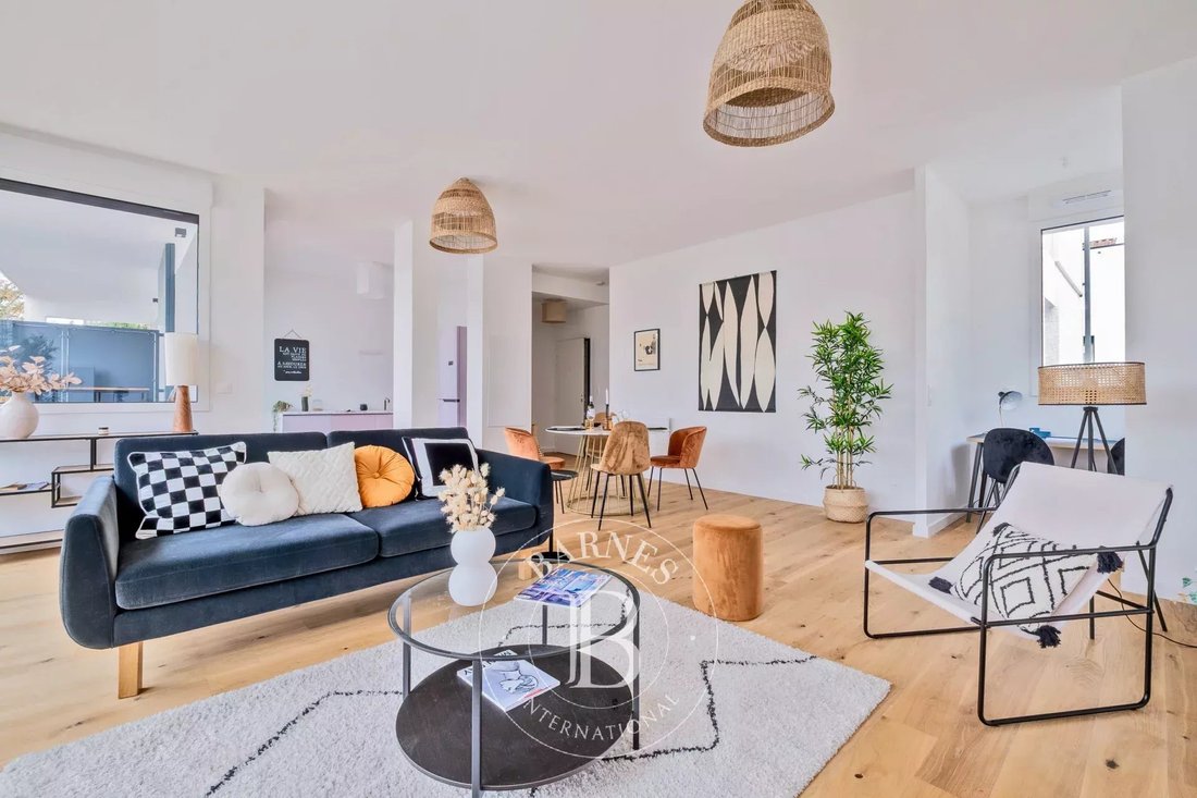 Apartment in Hôtel de Ville-Quinconce-Saint Seurin-Fondaudège, Bordeaux, France 2 - 16607641