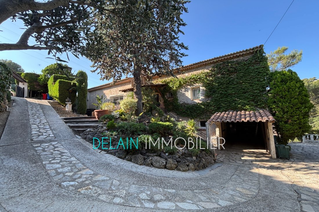 Villa in Nice, Provence-Alpes-Côte d'Azur, France 3 - 16608402
