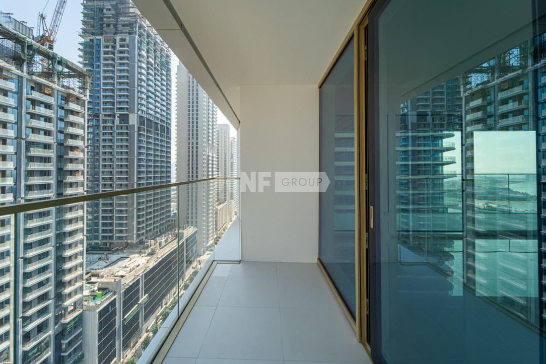 Apartment in Dubai Harbour, Dubai, United Arab Emirates 4 - 15474729