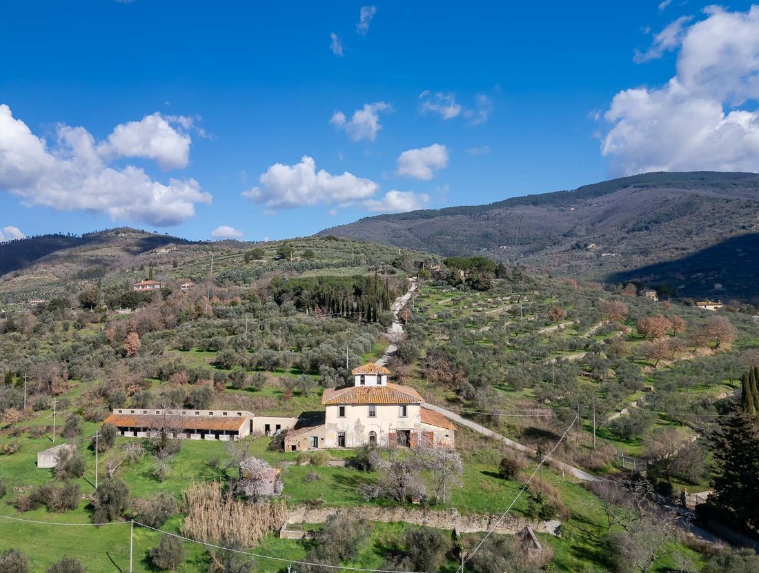 Country House in Center, Cortona, Tuscany 1 - 16608274