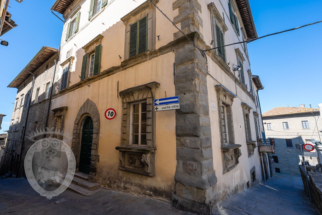 Apartment in Center, Cortona, Tuscany 1 - 16608113