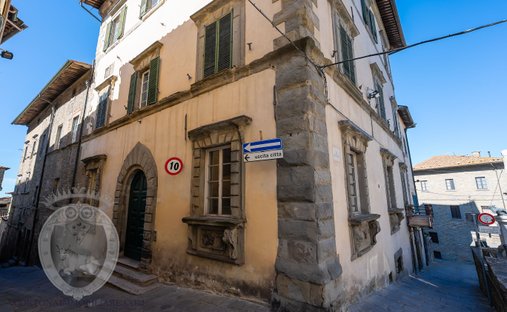 Apartment in Center, Cortona, Tuscany 1