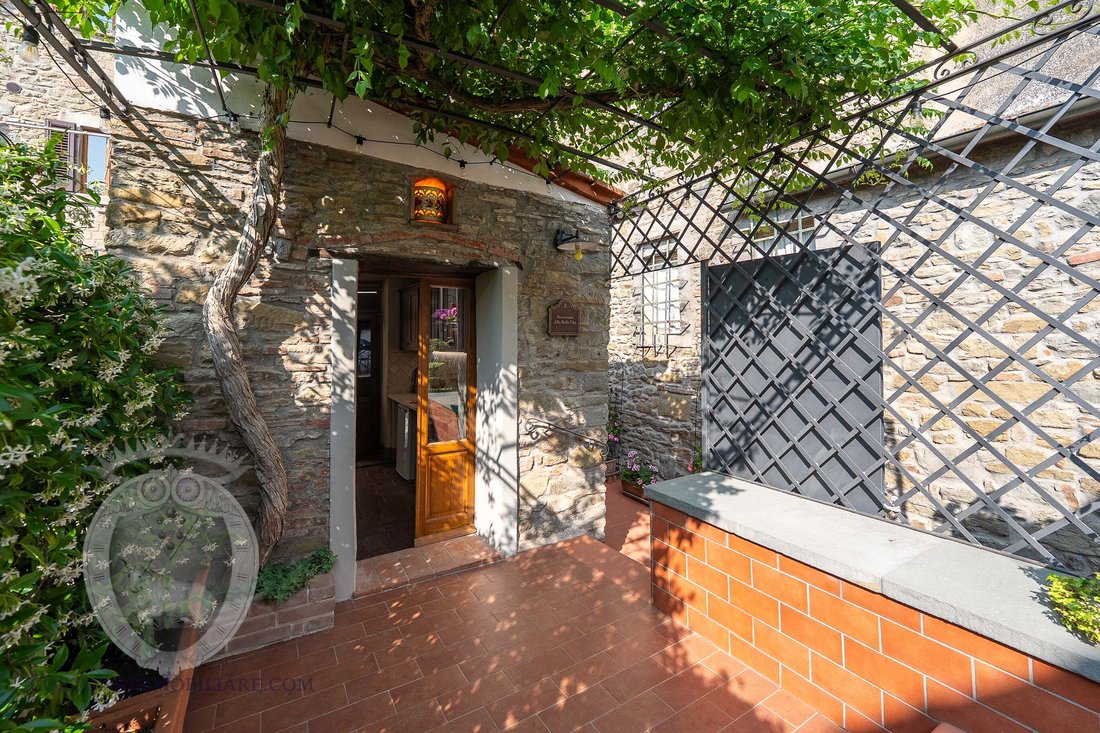 House in Center, Cortona, Tuscany 4 - 16608648