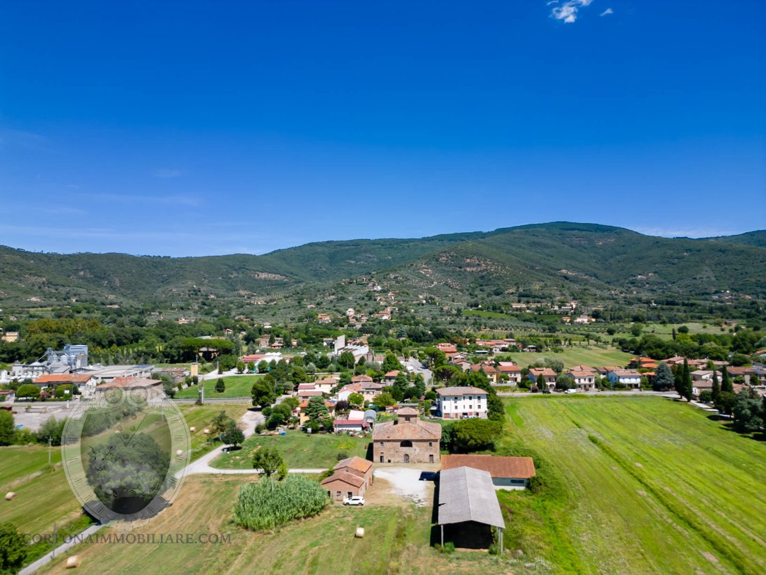 Country House in Center, Cortona, Tuscany 3 - 16608573