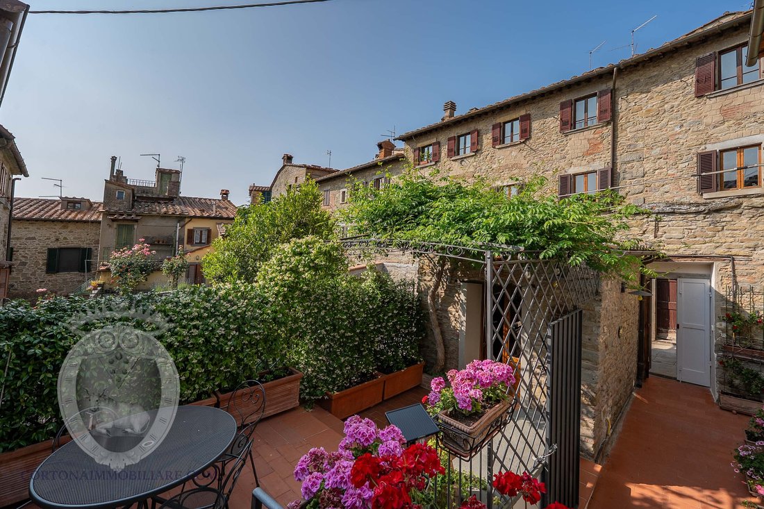 House in Center, Cortona, Tuscany 1 - 16608648