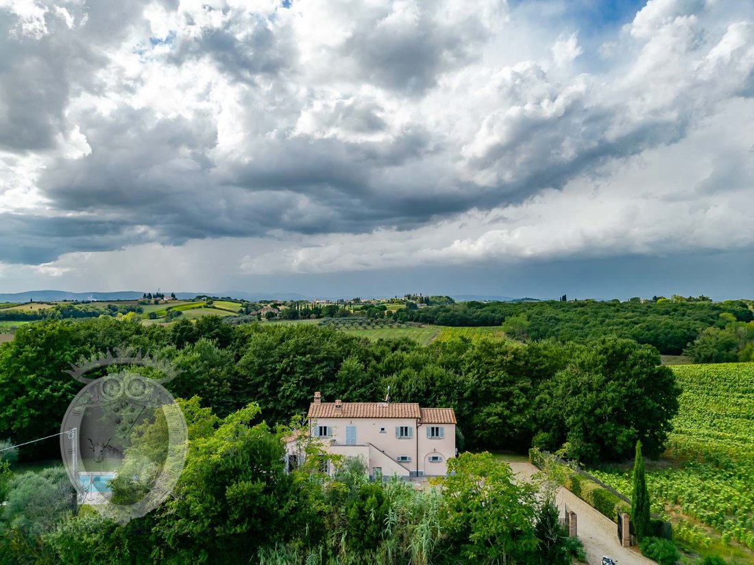 Country House in Center, Cortona, Tuscany 1 - 16608141