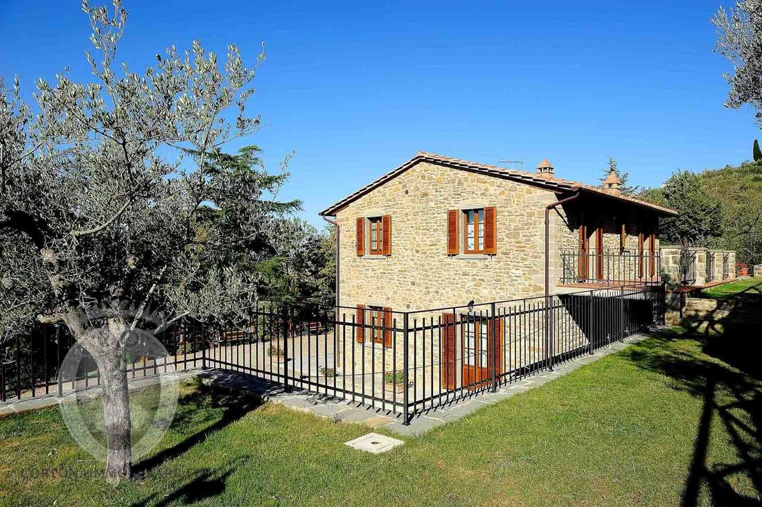 Country House in Center, Cortona, Tuscany 1 - 16608525