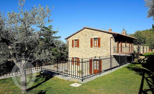 Country House in Center, Cortona, Tuscany 1