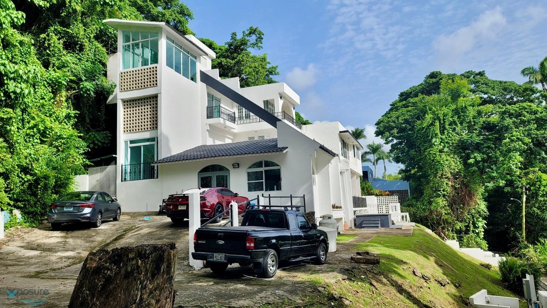 House in Bayamón, Bayamón, Puerto Rico 2 - 16608181