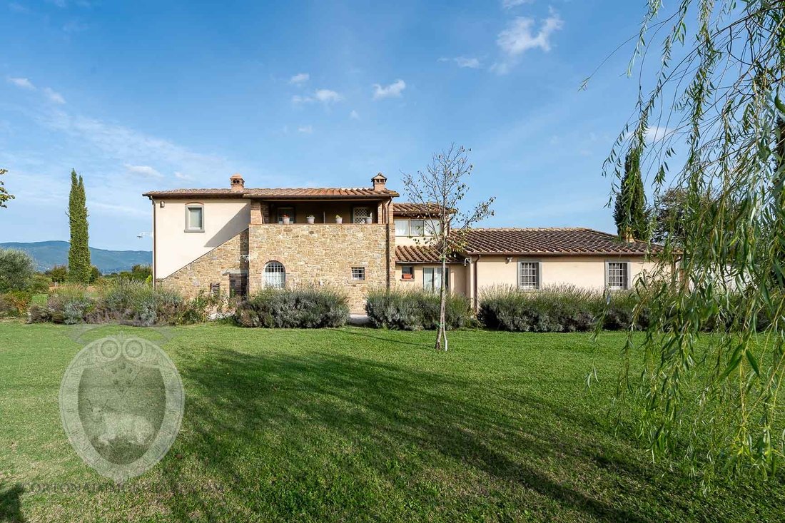 Country House in Center, Cortona, Tuscany 2 - 16608390