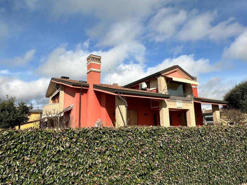 Villa in Camponogara, Veneto, Italy 3 - 16607844